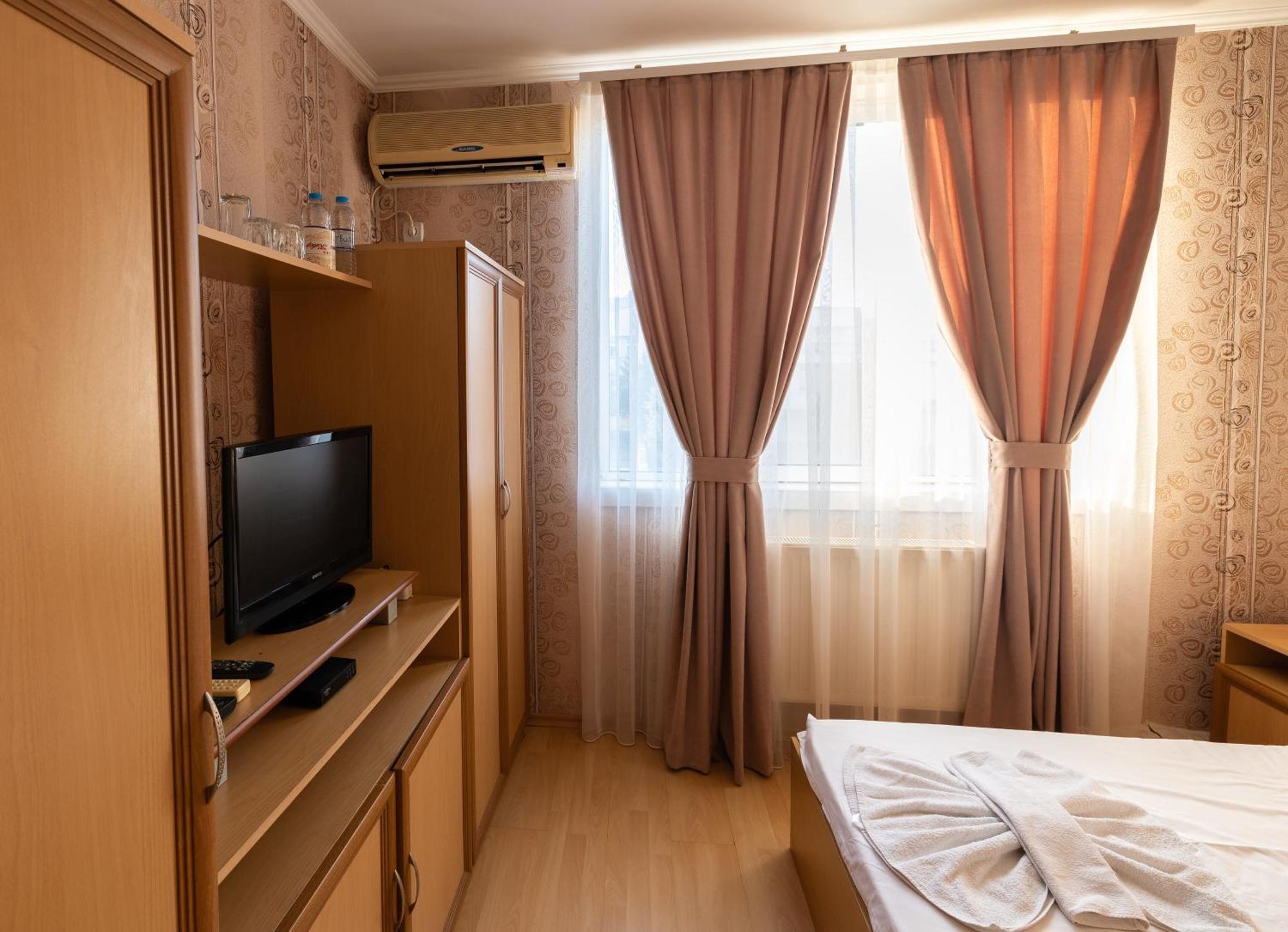 Hotel Kibor Gulubovo  Exteriér fotografie