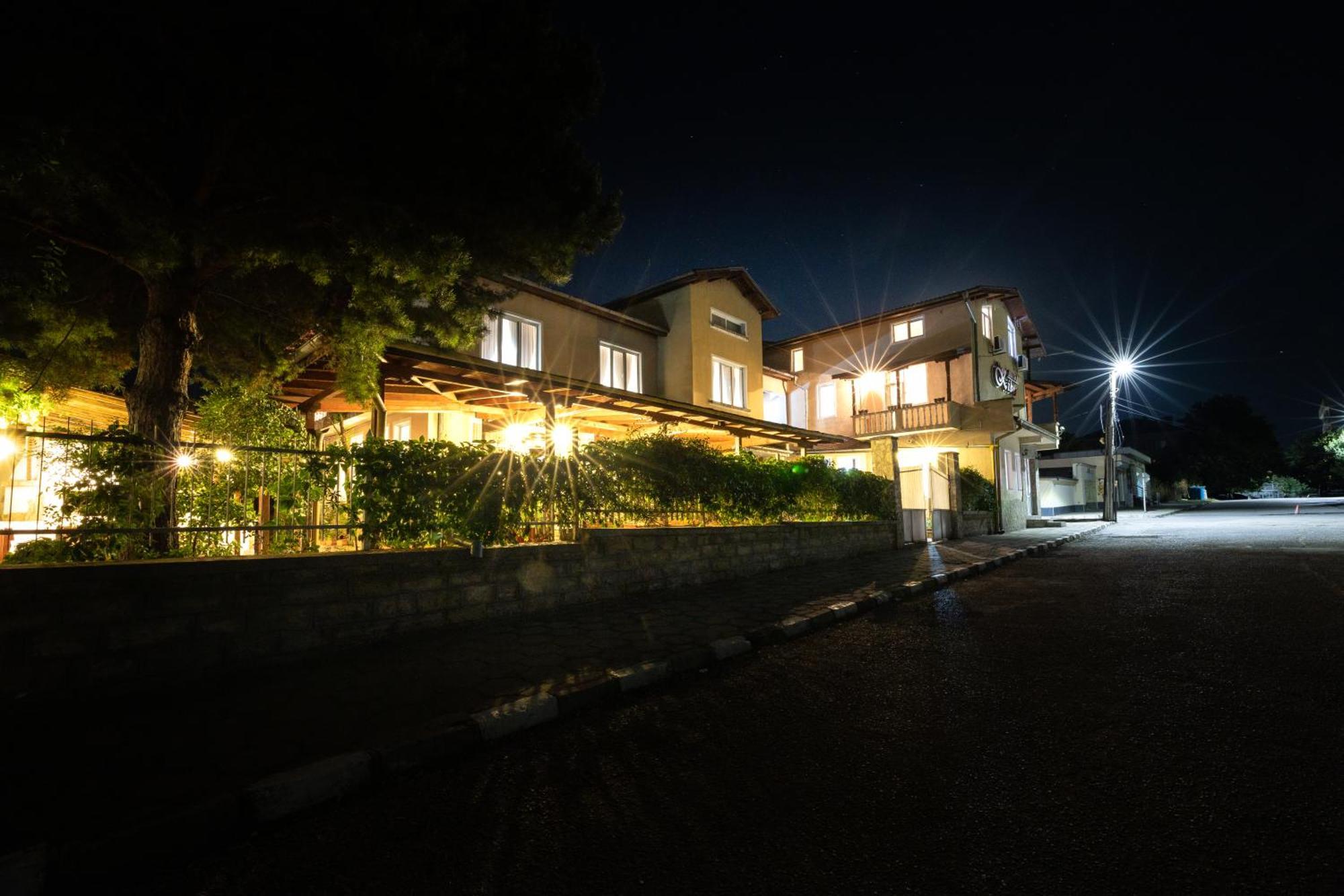 Hotel Kibor Gulubovo  Exteriér fotografie