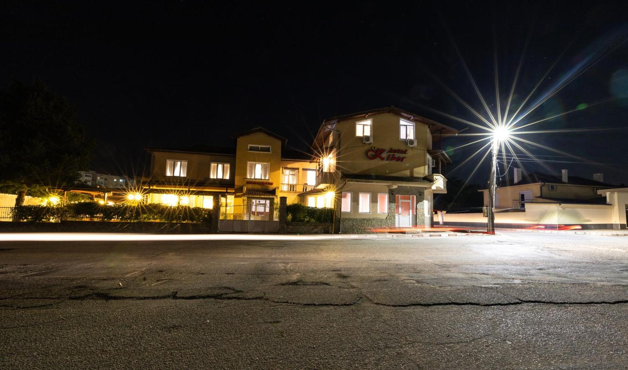 Hotel Kibor Gulubovo  Exteriér fotografie