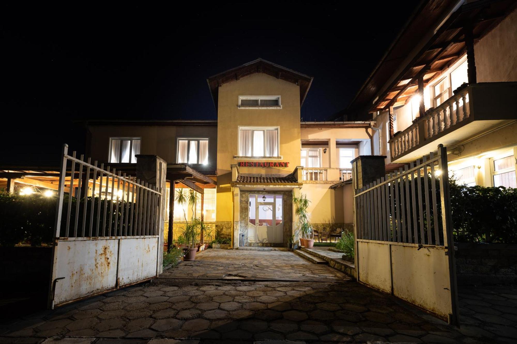 Hotel Kibor Gulubovo  Exteriér fotografie